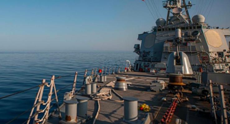 Эсминец США в Красном море сбил 14 беспилотников хуситов