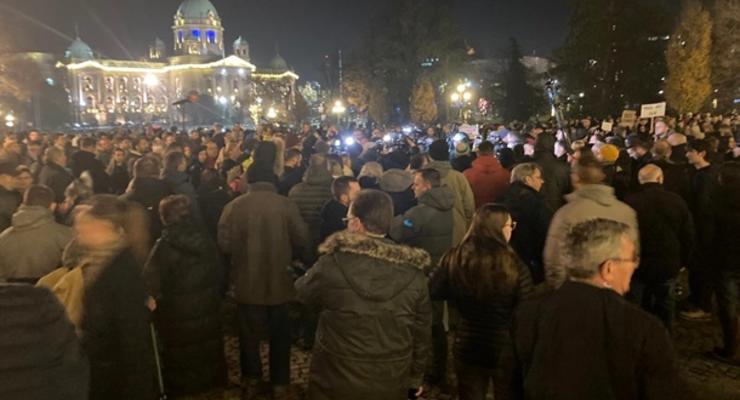 В Сербии начались протесты против результатов выборов
