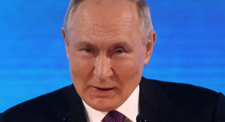 Путін доручив ставити росіян на облік у військкомат без особистої явки