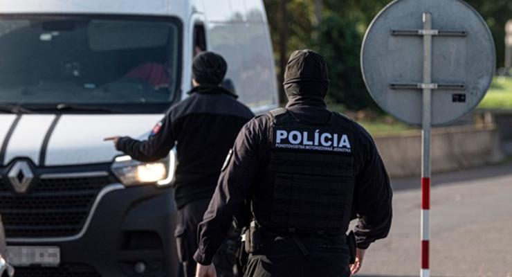 В Словакии задержан мужчина, который пообещал "сделать как в Праге"