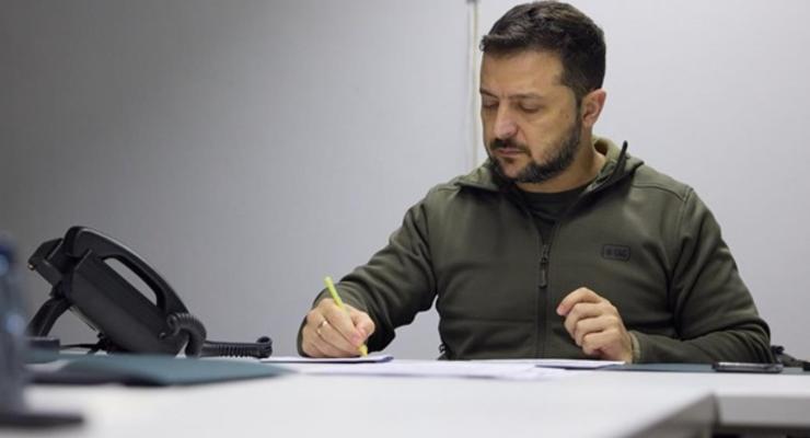 Зеленский подписал закон о криминализации контрабанды