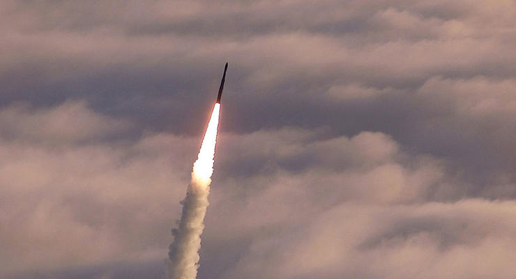 Россия планирует получить от Ирана баллистические ракеты, а КНДР уже передает, - WSJ