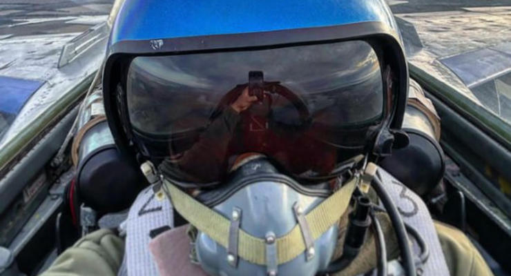На войне погиб 23-летний украинский летчик Blue Helmet: фото, видео