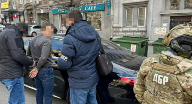 Правоохоронці арештували майно й рахунки бізнесмена Гринкевича
