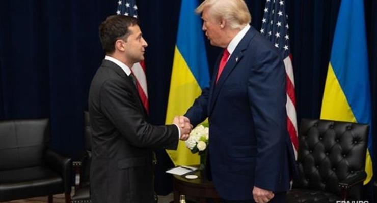 Зеленский снова пригласил Трампа в Украину