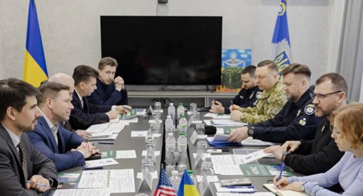 В Украине создают новую систему отбора на руководящие должности в Нацполиции