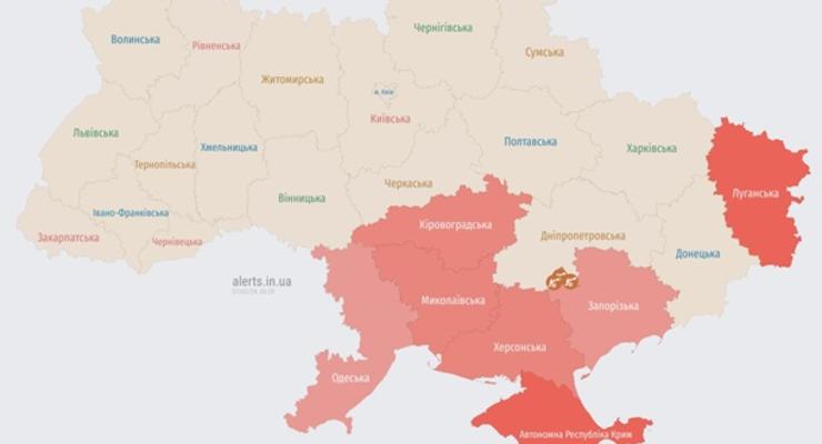 В Херсоне и Кировоградской области прогремели взрывы