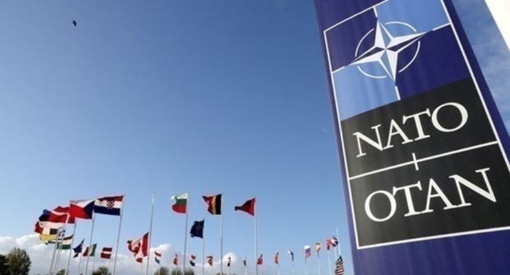 НАТО возьмет на себя поставки оружия Киеву – СМИ