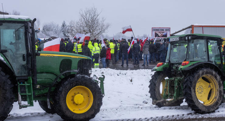 Польские фермеры заблокировали еще один пункт пропуска на границе с Украиной