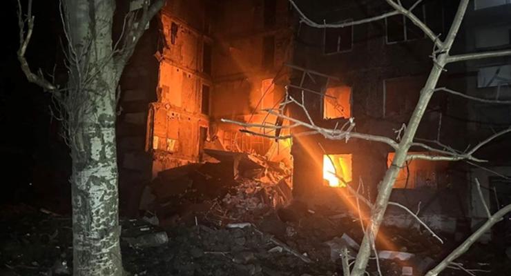 В Донецкой области враг попал в многоэтажку - ОВА