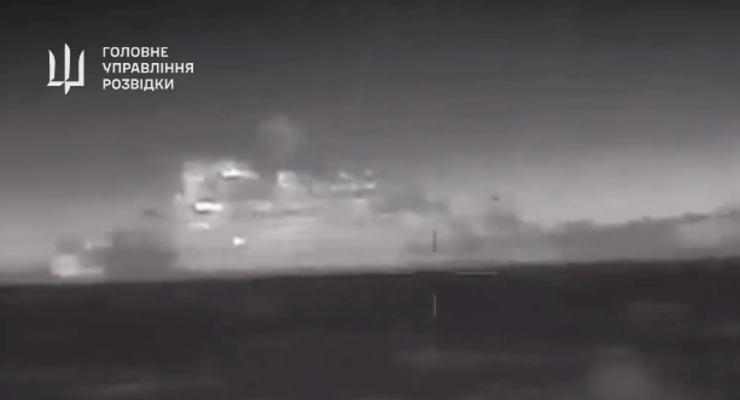 В ГУР показали видео уничтожения российского корабля "Цезарь Куников"