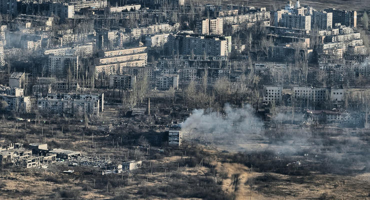 Армія РФ проводить тактичне оточення Авдіївки, щоб змусити ЗСУ покинути місто, - ISW
