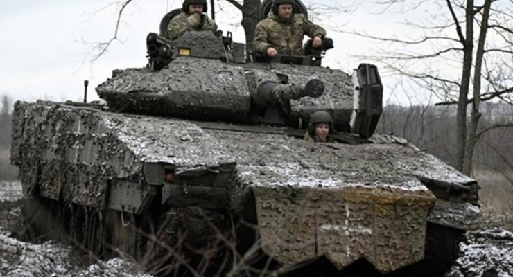 Половина оружия не поступает в Украину вовремя - МО