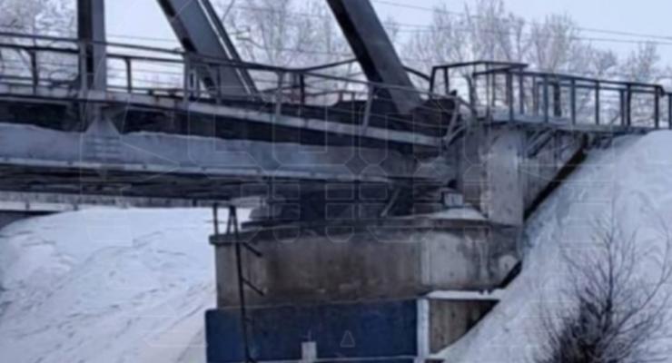 В РФ утром взорвали железнодорожный мост, по которому возили военные грузы: в ГУР подтвердили