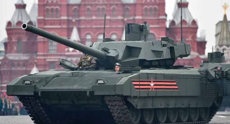 В британской разведке объяснили отказ Москвы направлять танк "Армата" на фронт в Украину