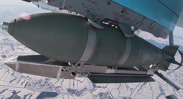 Россия планирует запустить серийное производство новых авиабомб для ударов по Украине, - ISW