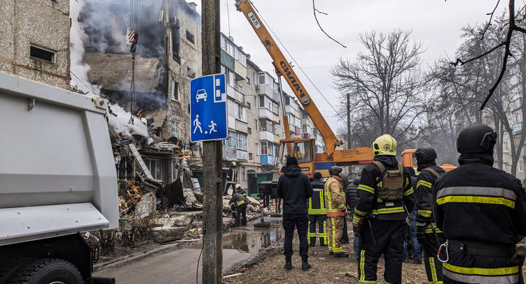 Зеленський показав пошкоджений російським “Шахедом” будинок у Сумах