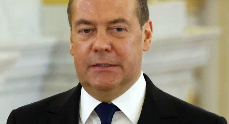 Медведев обнародовал "российскую формулу мира", которая предусматривает капитуляцию Украины