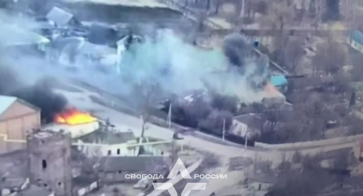Российские добровольцы уничтожили 2 склада БК армии РФ в Теткино: Старовойт заявил об "украинских ДРГ"