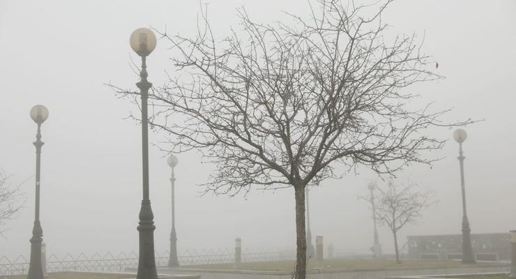 В Киеве и области объявлено о I уровне опасности из-за тумана