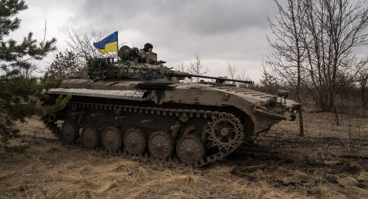Понад 700 окупантів, 26 артсистем та 4 танки: у Генштабі розповіли про втрати РФ за добу