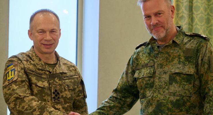 Обсудили главные потребности для ВСУ: Сырский встретился с председателем военного комитета НАТО
