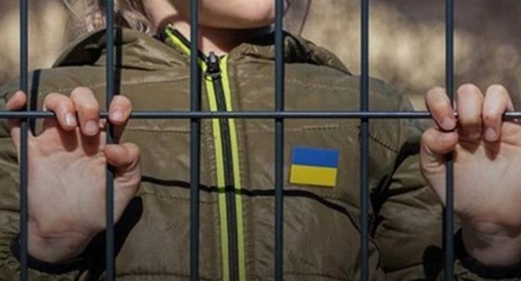 Росіяни відправили до сиротинців 285 депортованих дітей з України