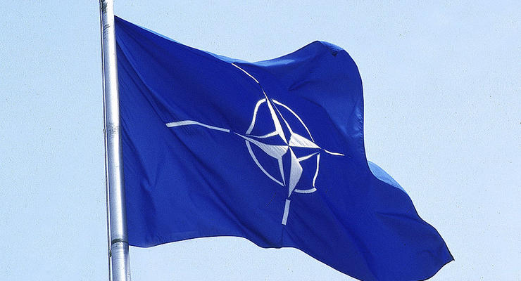 Украину не пригласят в НАТО в июле, чтобы избежать участия в войне, - NYT