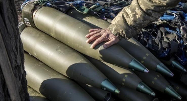 Чехия заключила контракты о первых 180 тысячах снарядов для Украины