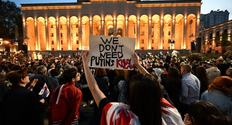 Закон про іноагентів у Грузії. Масові протести