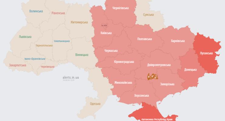 Ракетная опасность: в Киеве и ряде областей объявлена воздушная тревога