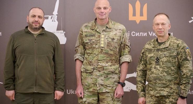 Главнокомандующий армией Дании посетил Украину