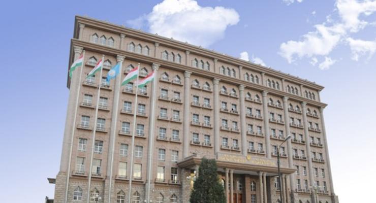 Таджикистан застеріг громадян від поїздки до РФ