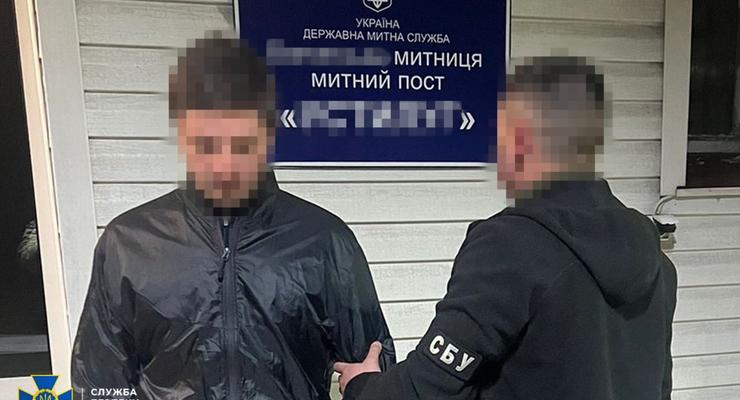 СБУ экстрадировали из Болгарии лидера группировки, которая "переправляла" уклонистов за границу