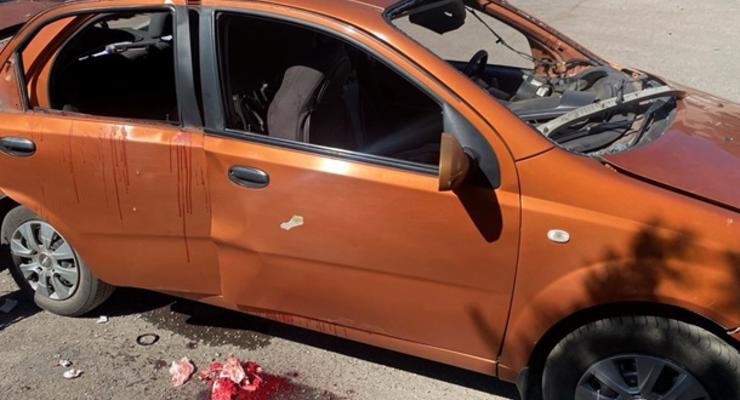 Россияне сбросили взрывчатку на авто с людьми в Донецкой области