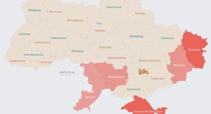 На півдні України оголошена повітряна тривога