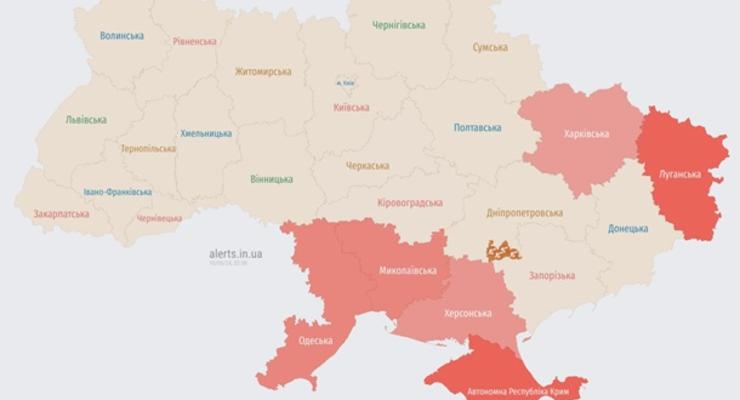 В Одесской и Николаевской областях раздались взрывы