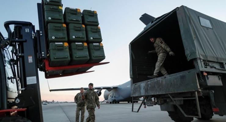 США объявили военную помощь Киеву на $400 млн