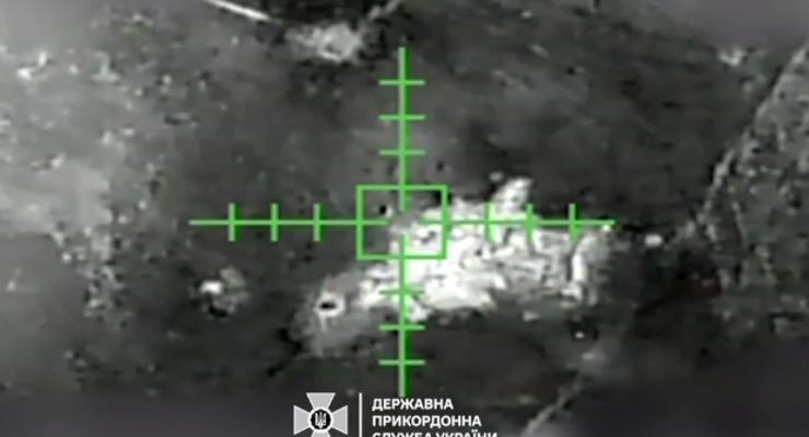Аеророзвідники ДПСУ влучно знищили РЕБ ворога біля Вовчанська (відео)