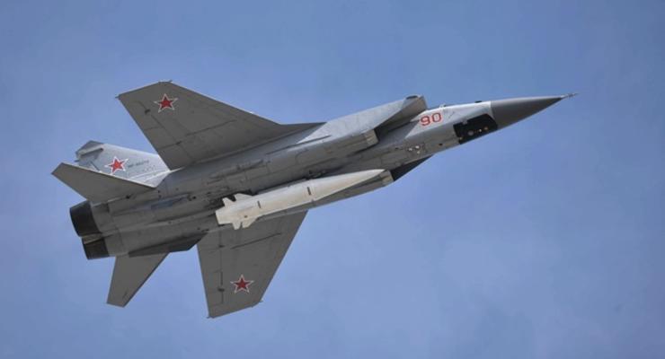 РФ запустила ракету Кинжал - Воздушные силы