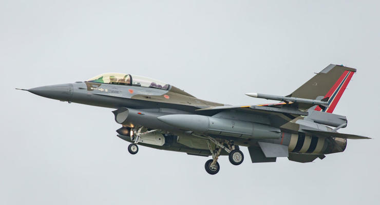 Бельгия передаст Украине 30 F-16 до 2028 года