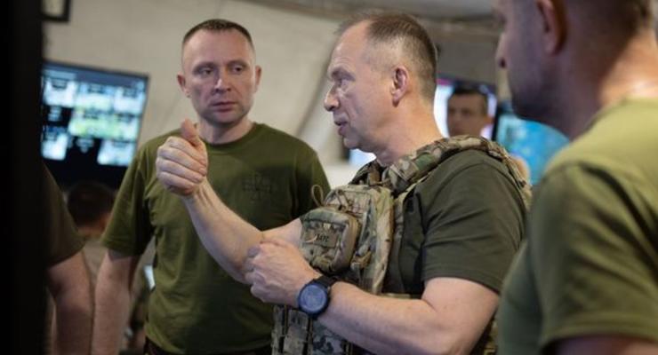 Сырский: ВСУ держат оборону на ключевых направлениях, несмотря на интенсивные атаки врага