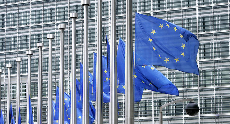 Єврокомісія схвалила початок переговорів про членство України в ЄС