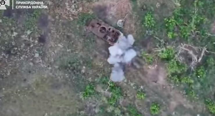 Пограничники уничтожили пушку Гиацинт-Б и два автомобиля оккупантов