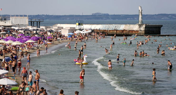 В Одессе открыли еще четыре пляжа для купания