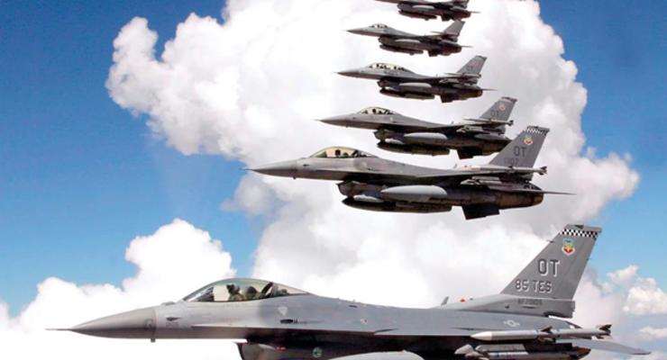 Нидерланды готовы отправить Украине первые F-16