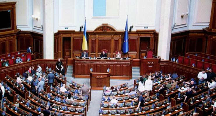 Раде рекомендовали поддержать законопроект о запрете УПЦ МП