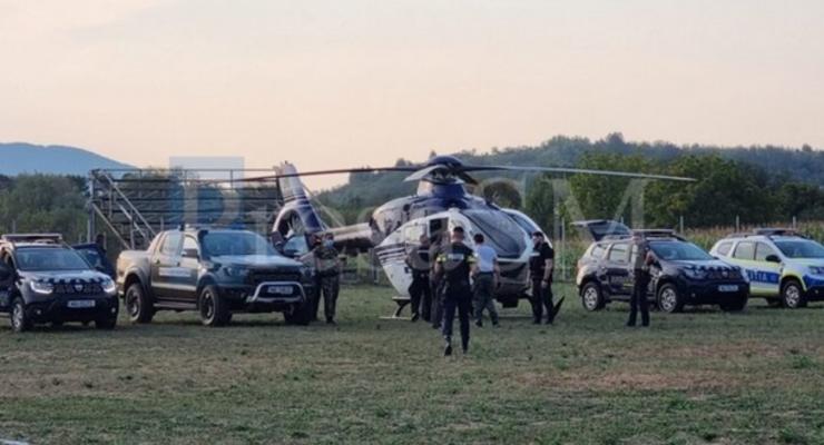 На Закарпатье трое мужчин напали на пограничника и отобрали оружие