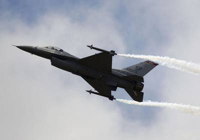 Польша подняла самолеты из-за воздушной тревоги в Украине