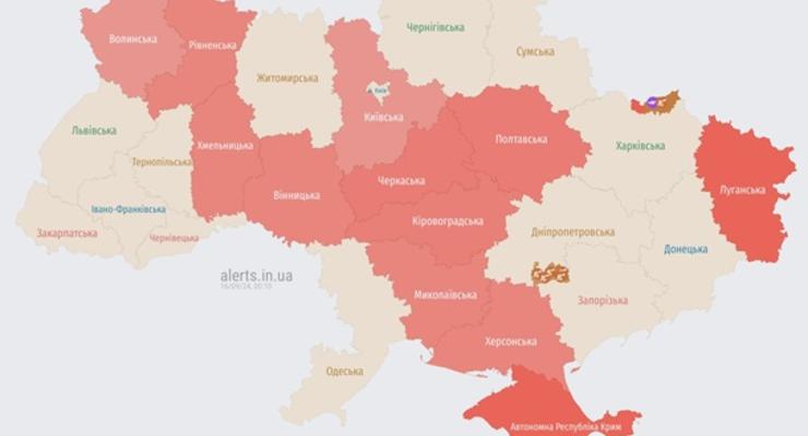 В Кривом Роге, в Хмельницкой и Кировоградской областях прогремели взрывы